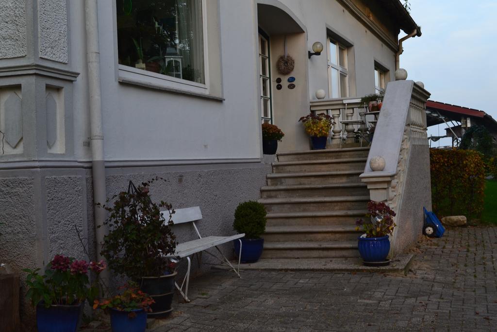 Farm Stay Hof Auf Der Wurp Harrierwurp Esterno foto